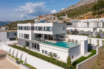 Modern Poolside Villa Retreat in Split