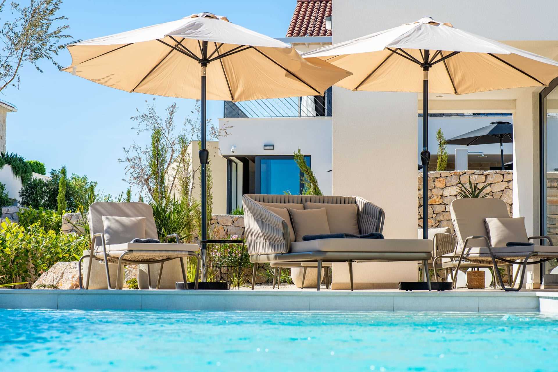Luxury Villa Wild Rose with Pool