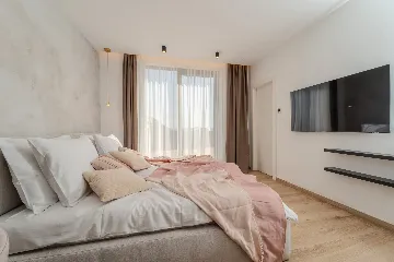 Modern Family Villa with Pool in Vodice