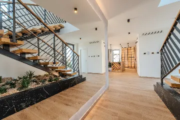 Modern Family Villa with Pool in Vodice