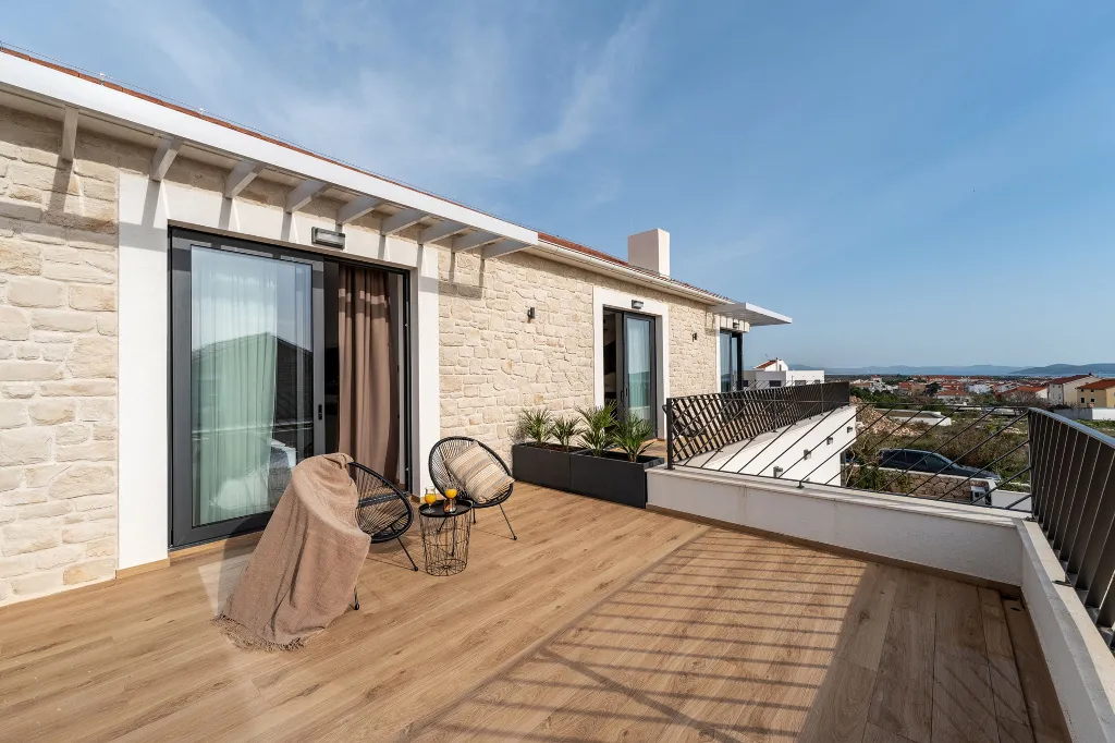 Modern Family Villa with Pool in Vodice