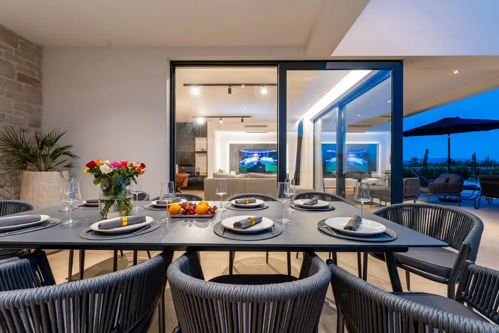 Contemporary Villa Retreat with Pool in Vodice
