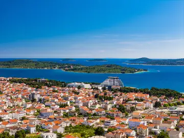 Contemporary Villa Retreat with Pool in Vodice