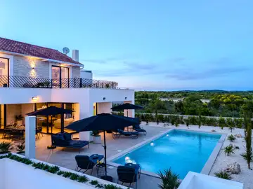 Contemporary Villa Retreat with Pool in Vodice