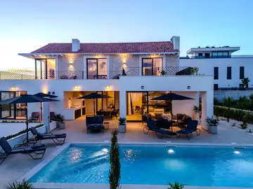 Contemporary Villa Retreat with Pool in Vodice