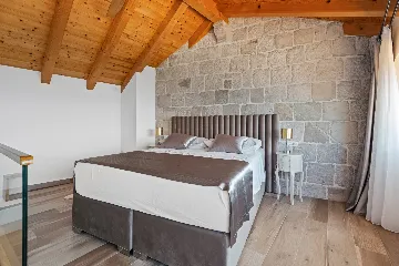 Seaside Villa Retreat with Pool in Jesenice