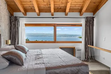 Seaside Villa Retreat with Pool in Jesenice