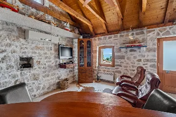 Seaside Villa Retreat with Pool in Jesenice