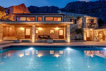 Seaside Villa Retreat with Pool in Jesenice