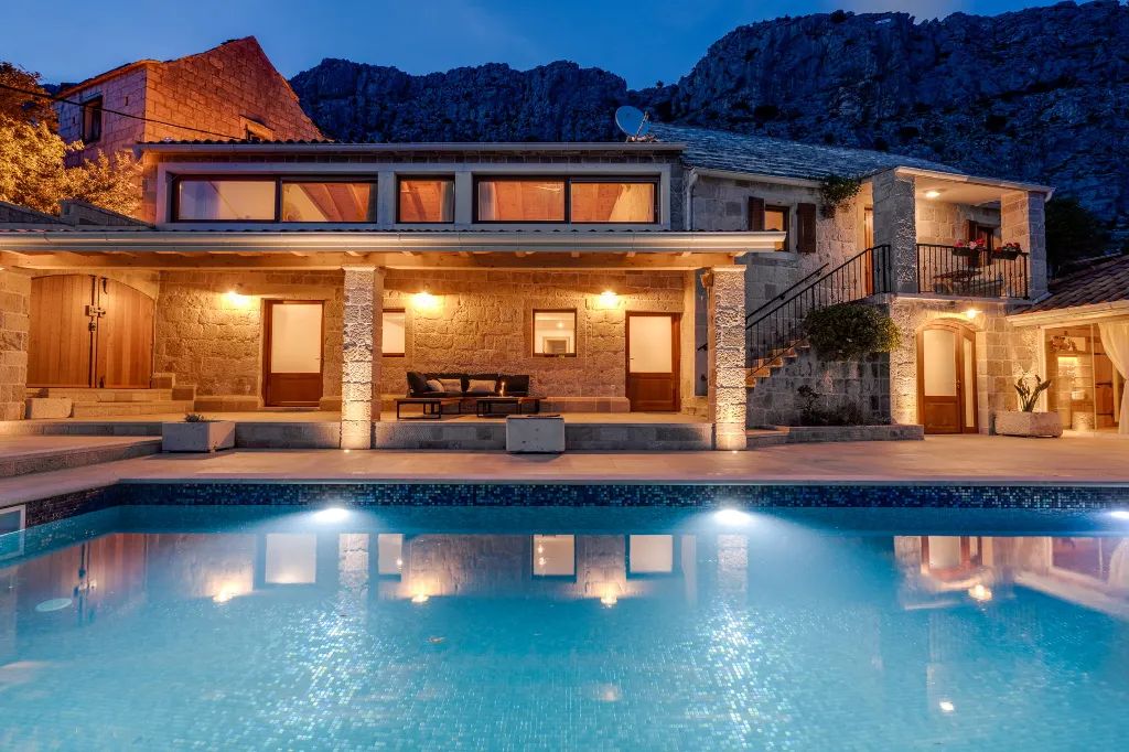 Seaside Villa Retreat with Pool in Jesenice