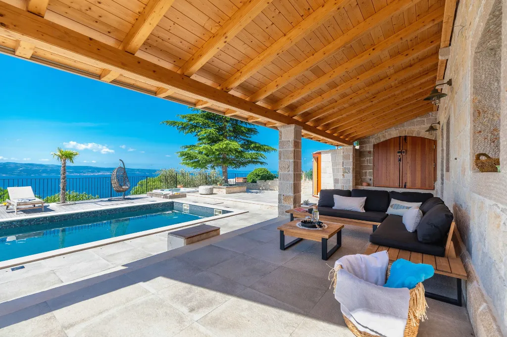 Seaside Villa Retreat with Pool in Jesenice