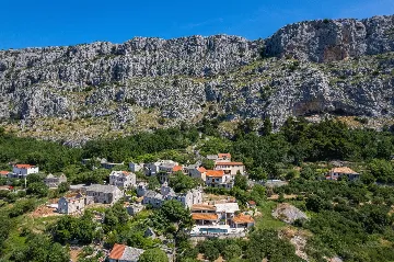 Seaside Villa Retreat with Pool in Jesenice