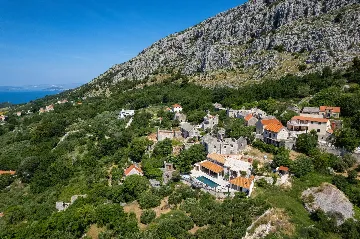 Seaside Villa Retreat with Pool in Jesenice