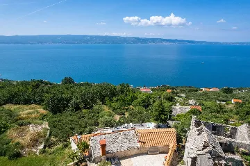 Seaside Villa Retreat with Pool in Jesenice