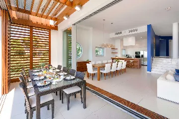 Exclusive 5-Bedroom Villa with Pool in Brela