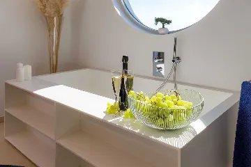 Exclusive 5-Bedroom Villa with Pool in Brela