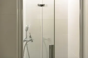 Exclusive 5-Bedroom Villa with Pool in Brela