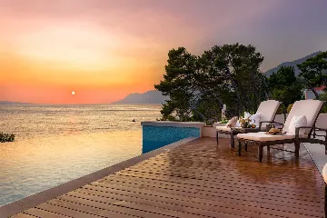 Exclusive 5-Bedroom Villa with Pool in Brela