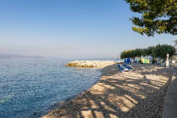 Exclusive 5-Bedroom Villa with Pool in Brela