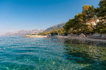 Exclusive 5-Bedroom Villa with Pool in Brela