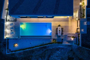 Contemporary Seaside Villa with Pool, Novigrad