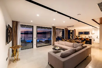 Contemporary Seaside Villa with Pool, Novigrad