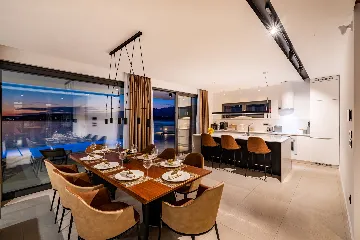 Contemporary Seaside Villa with Pool, Novigrad