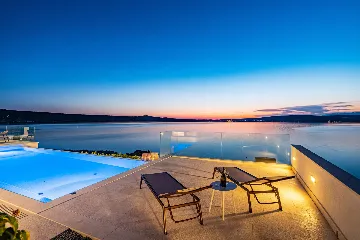 Contemporary Seaside Villa with Pool, Novigrad