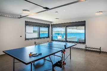 Contemporary Seaside Villa with Pool, Novigrad