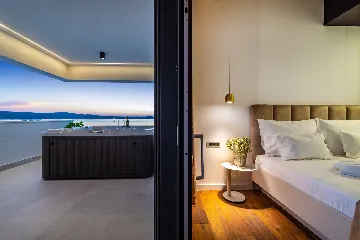 Contemporary Seaside Villa with Pool, Novigrad