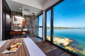 Contemporary Seaside Villa with Pool, Novigrad