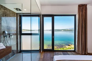 Contemporary Seaside Villa with Pool, Novigrad