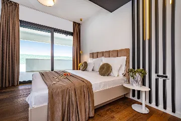 Contemporary Seaside Villa with Pool, Novigrad