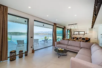 Contemporary Seaside Villa with Pool, Novigrad