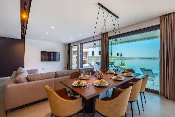 Contemporary Seaside Villa with Pool, Novigrad