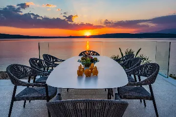 Contemporary Seaside Villa with Pool, Novigrad