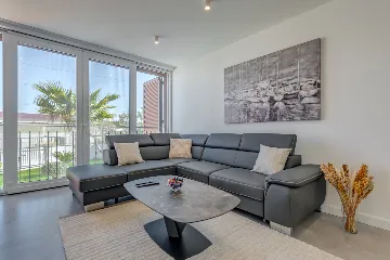 Modern Villa with Heated Pool in Trogir