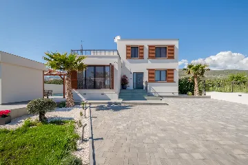 Modern Villa with Heated Pool in Trogir