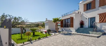 Modern Villa with Heated Pool in Trogir