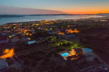 Family Villa with Pool in Kaštel Sućurac