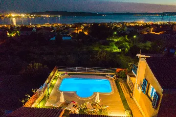 Family Villa with Pool in Kaštel Sućurac