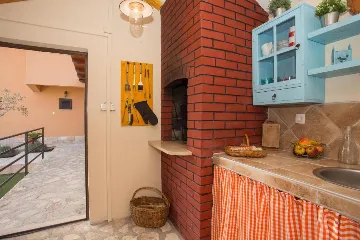 Family Villa with Pool in Kaštel Sućurac