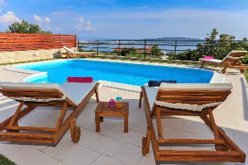Family Villa with Pool in Kaštel Sućurac