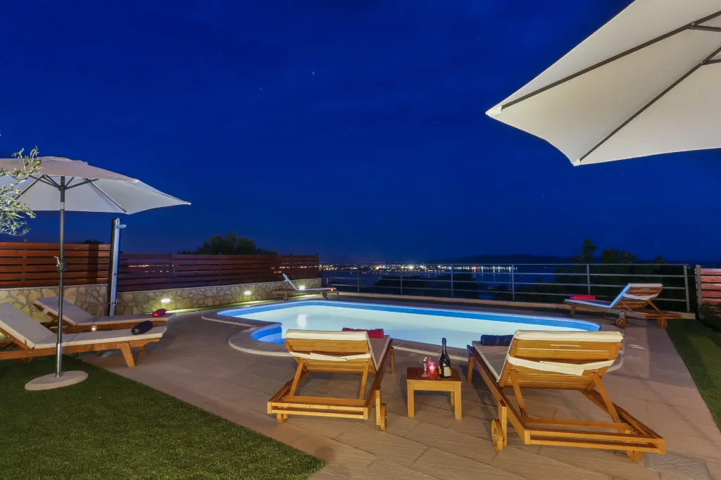 Family Villa with Pool in Kaštel Sućurac