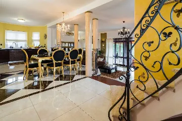 Modern Family Villa with Pool in Šibenik