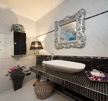 Modern Family Villa with Pool in Šibenik