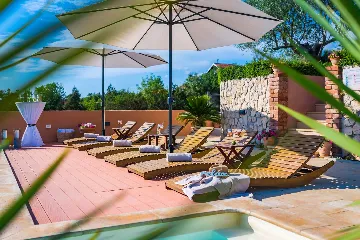 Modern Family Villa with Pool in Šibenik