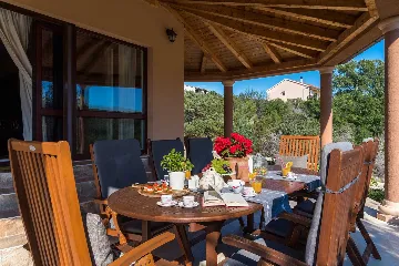 Modern Family Villa with Pool in Šibenik