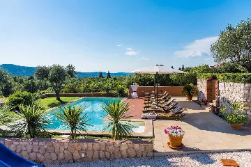 Modern Family Villa with Pool in Šibenik