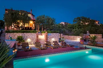 Modern Family Villa with Pool in Šibenik